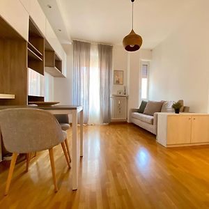 Da Vinci Suite - Apartment With Balcony In Milan Design District - Tortona Area